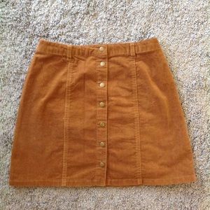 Corduroy button skirt